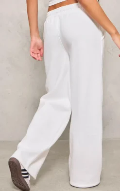 PRETTYLITTLETHING Cream Oversized Low Rise Wide Leg Sweatpants