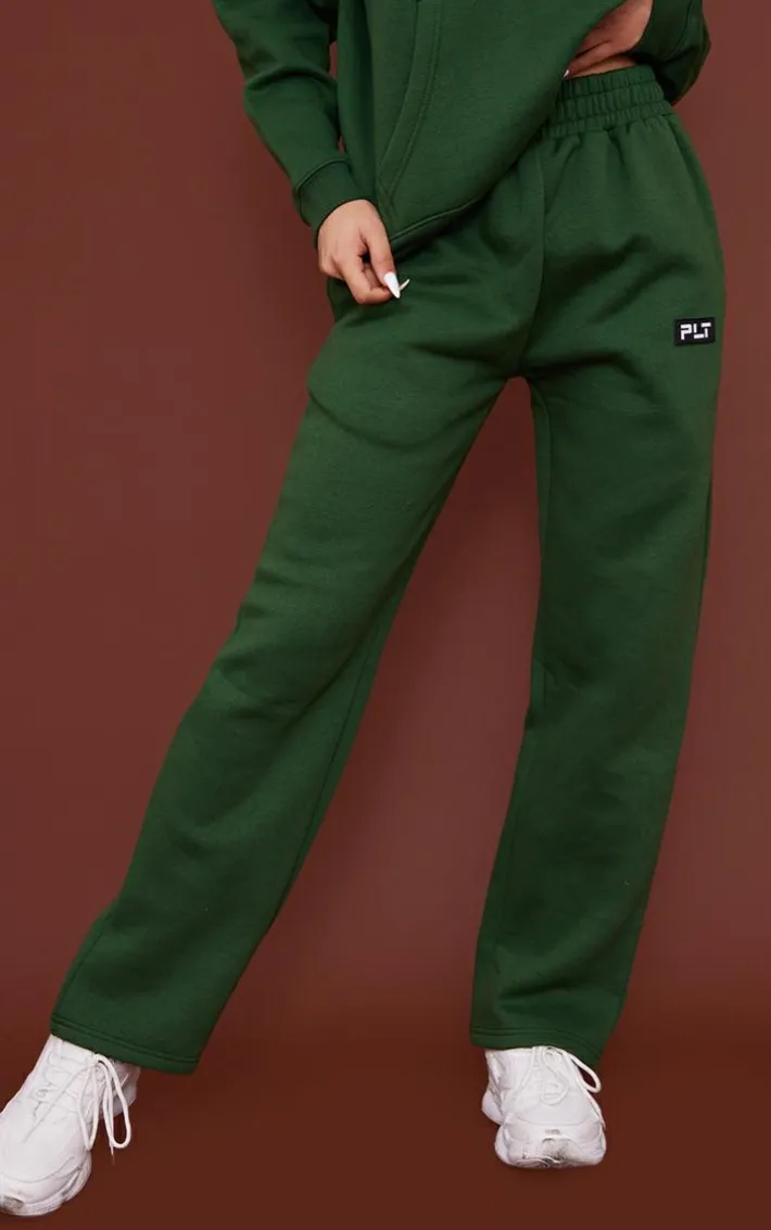 PRETTYLITTLETHING Forest Green Logo Badge Detail Straight Leg Sweatpants