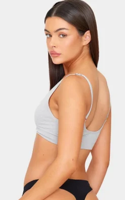 PRETTYLITTLETHING Grey Badge Plunge Seamless Bra