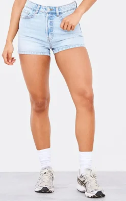 PRETTYLITTLETHING Light Blue Wash Basic Denim Shorts