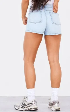 PRETTYLITTLETHING Light Blue Wash Basic Denim Shorts
