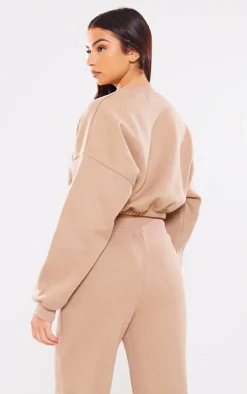 PRETTYLITTLETHING Mocha Logo Oversized Cinched Cropped Sweatshirt