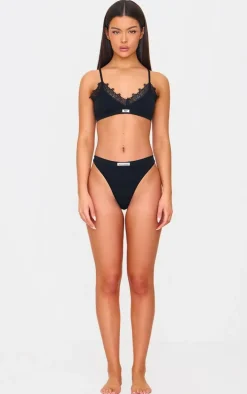 PRETTYLITTLETHING Multi Badge Pack of 3 Thongs