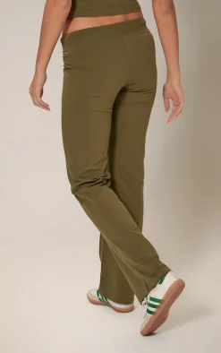 PRETTYLITTLETHING Olive Badge Low Rise Straight Leg Pants