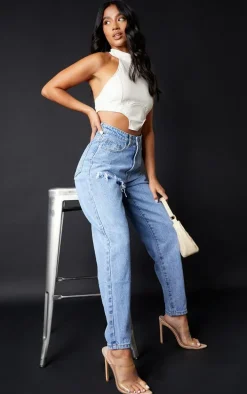 PRETTYLITTLETHING Petite Light Blue Wash Thigh Ripped Mom Jeans