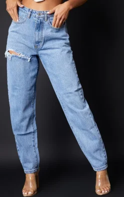 PRETTYLITTLETHING Petite Light Blue Wash Thigh Ripped Mom Jeans