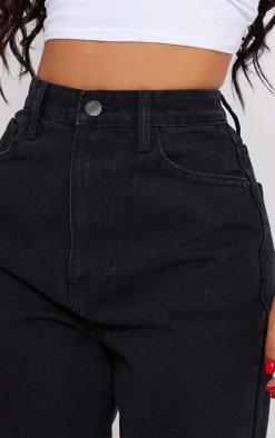 PRETTYLITTLETHING Petite Black Long Leg Straight Jeans