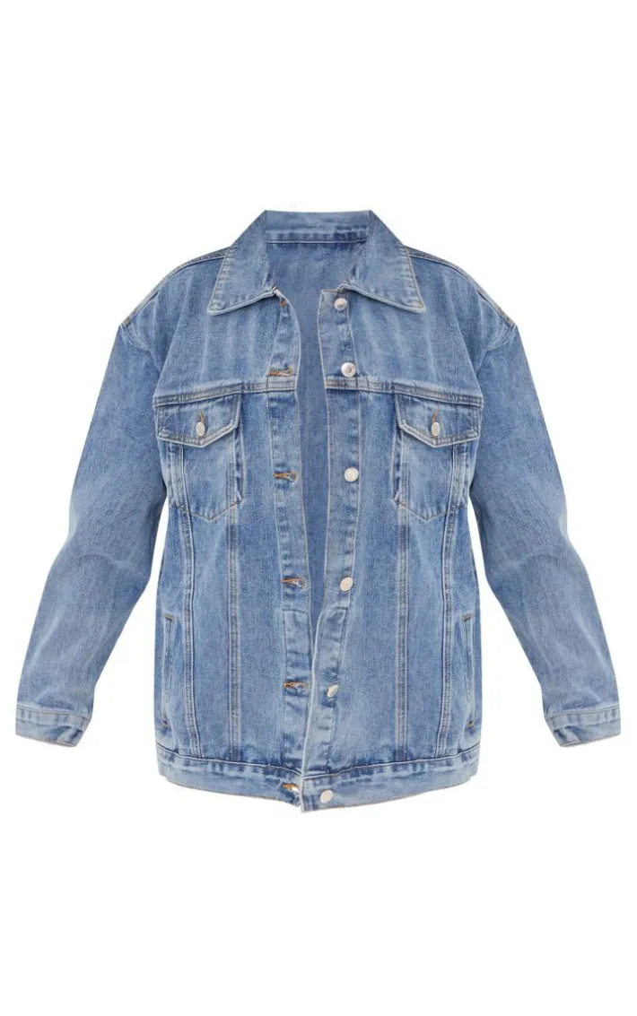 PRETTYLITTLETHING Petite Vintage Wash Oversized Boyfriend Denim Jacket