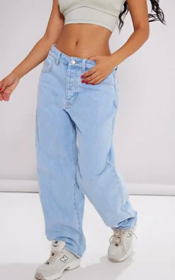 PRETTYLITTLETHING Petite Light Blue Wash Boyfriend Jeans