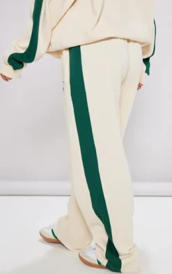 PRETTYLITTLETHING Petite Cream Embroidered Side Panel Straight Leg Sweatpants