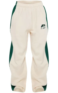 PRETTYLITTLETHING Petite Cream Embroidered Side Panel Straight Leg Sweatpants