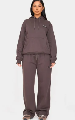 PRETTYLITTLETHING Petite Charcoal Straight Leg Badge Detail Sweatpants