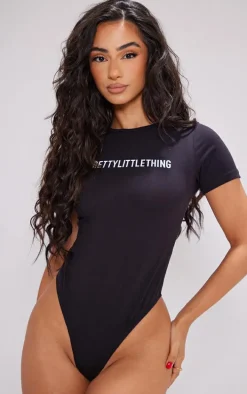PRETTYLITTLETHING Petite Black Logo Short Sleeve Bodysuit