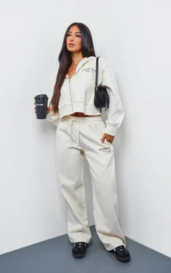 PRETTYLITTLETHING Petite Cream Premium Print Wide Leg Sweatpants
