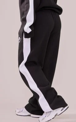 PRETTYLITTLETHING Petite Black Embroidered Side Panel Detail Straight Leg Sweatpants