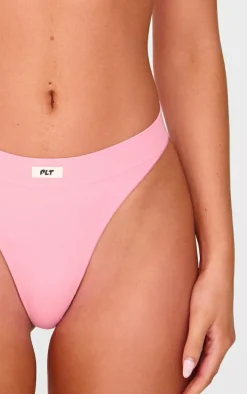 PRETTYLITTLETHING Pink Badge Seamless Thong