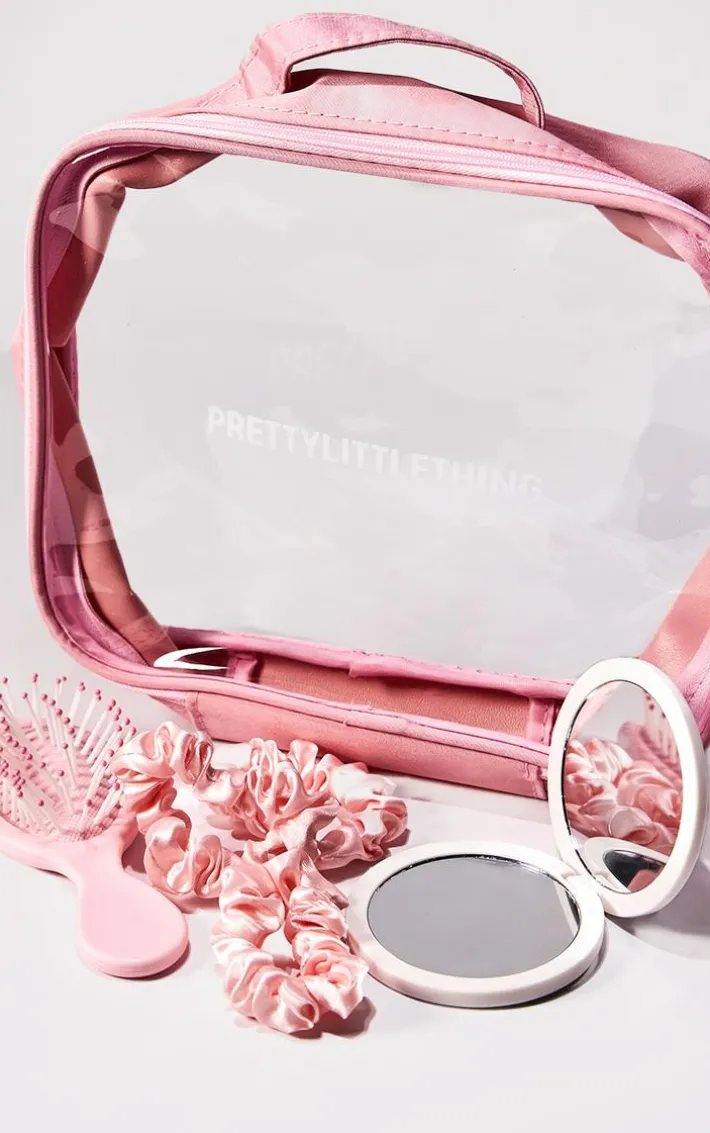PRETTYLITTLETHING Pink Wash Bag Gifting Set