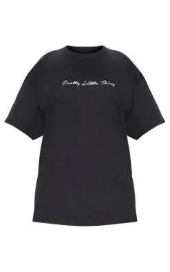 PRETTYLITTLETHING Plus Black Graphic Front T-Shirt