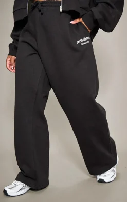 PRETTYLITTLETHING Plus Black Printed Premium Wide Leg Sweatpants