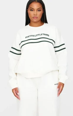 PRETTYLITTLETHING Plus Cream Contrast Print Oversized Sweatshirt