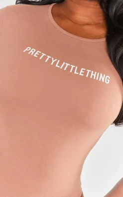 PRETTYLITTLETHING Plus Mocha Short Sleeve Bodysuit