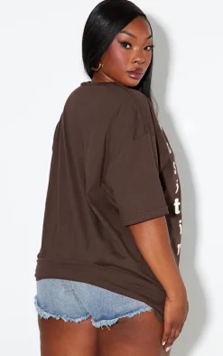 PRETTYLITTLETHING Plus Mocha Good Vibes Printed Oversized T-shirt
