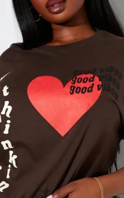 PRETTYLITTLETHING Plus Mocha Good Vibes Printed Oversized T-shirt