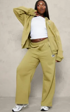 PRETTYLITTLETHING Plus Olive Logo Badge Oversized Zip Through Hoodie