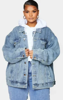 PRETTYLITTLETHING Plus Vintage Wash Oversized Boyfriend Denim Jacket