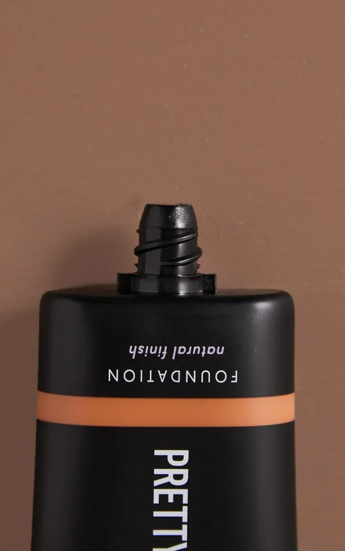 PRETTYLITTLETHING Serum Foundation Toffee