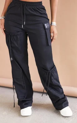 PRETTYLITTLETHING Shape Black Cargo Pocket Detail Wide Leg Sweatpants