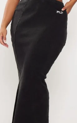 PRETTYLITTLETHING Shape Black Heavy Rib Badge Lettuce Hem Maxi Skirt