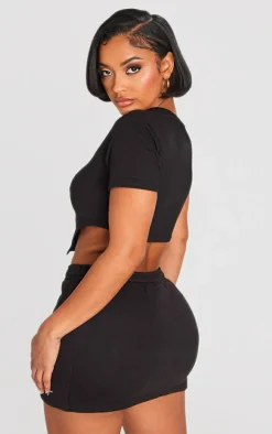PRETTYLITTLETHING Shape Black Cotton T Shirt Crop Top