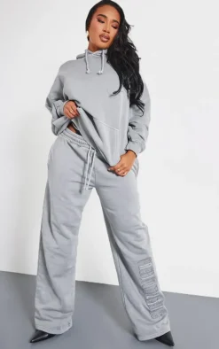 PRETTYLITTLETHING Shape Grey Sweatpants