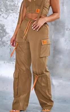 PRETTYLITTLETHING Shape Khaki Cargo Pocket Detail Wide Leg Sweatpants