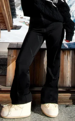 PRETTYLITTLETHING SKI Black Panelled Fit And Flare Scuba Pants