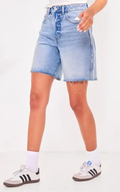 PRETTYLITTLETHING Tall Vintage Mid Wash Raw Hem Longline Loose Denim Shorts