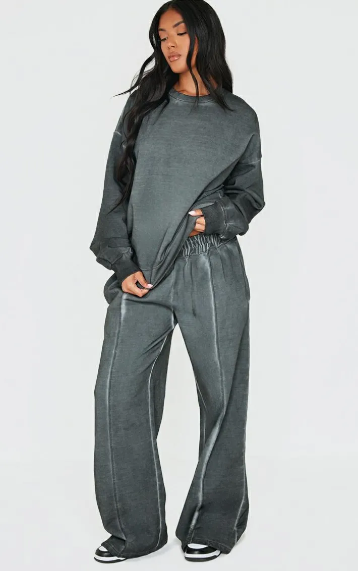 PRETTYLITTLETHING Washed Charcoal Premium Oversized Sweatshirt