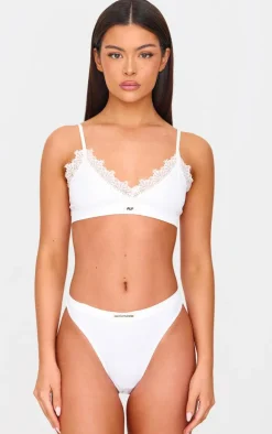 PRETTYLITTLETHING White Badge Seamless Thong