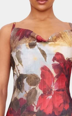 Red Floral Printed Plisse Strappy Maxi Dress