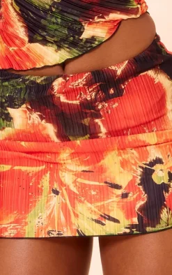 Red Lily Print Plisse Low Rise Micro Mini Skirt