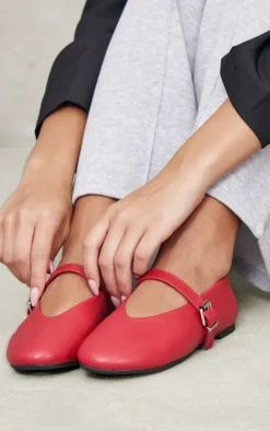 Red PU Round Toe Ballet Pumps
