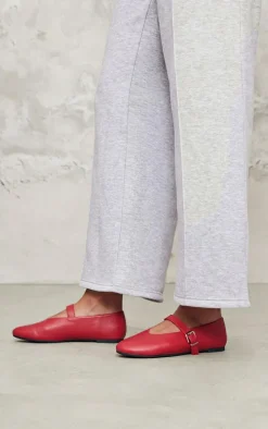 Red PU Round Toe Ballet Pumps