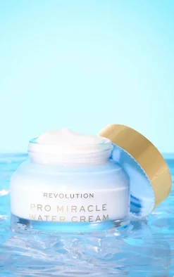 Revolution Pro Miracle Water Cream