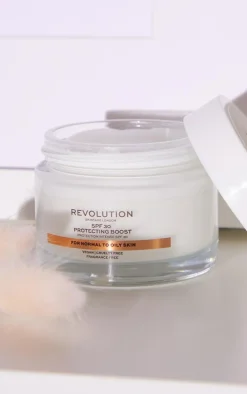Revolution Skincare Moisture Cream SPF30 Normal to Oily Skin