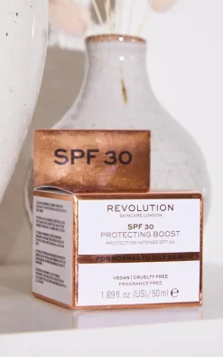 Revolution Skincare Moisture Cream SPF30 Normal to Oily Skin