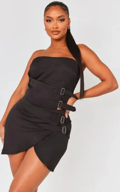 Shape Black Buckle Detail Woven Mini Skirt