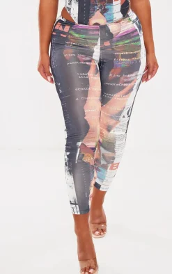 Shape Black Newspaper Printed Leggings