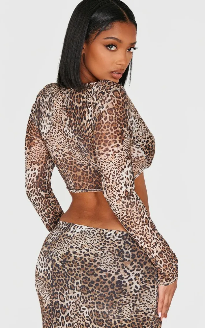 Shape Leopard Print Long Sleeve Crop Top