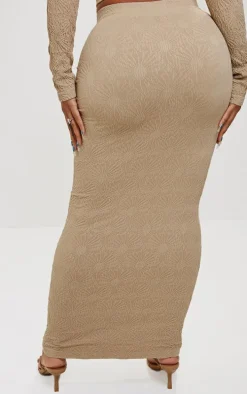 Shape Stone Textured Seamless Maxi Skirt